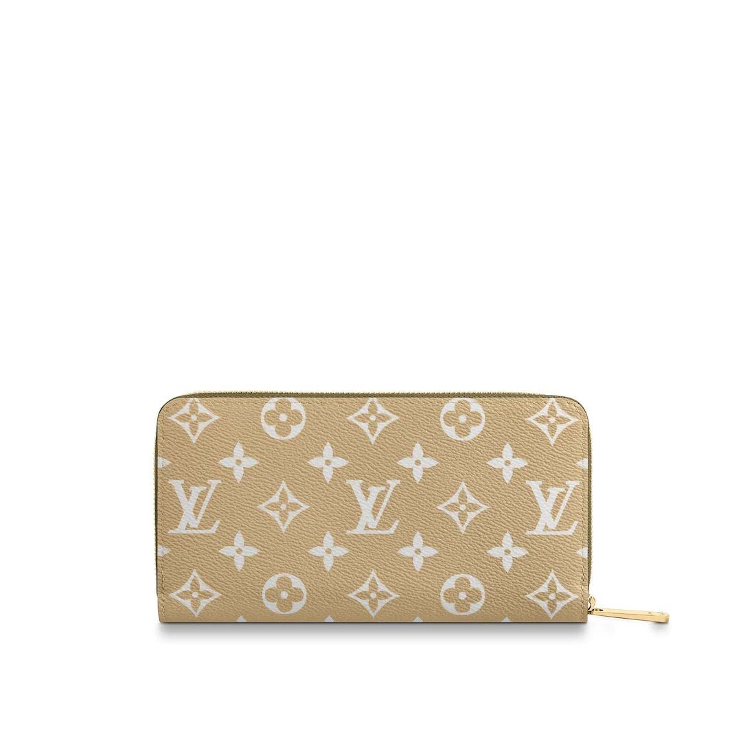 M67549 Zippy Wallet