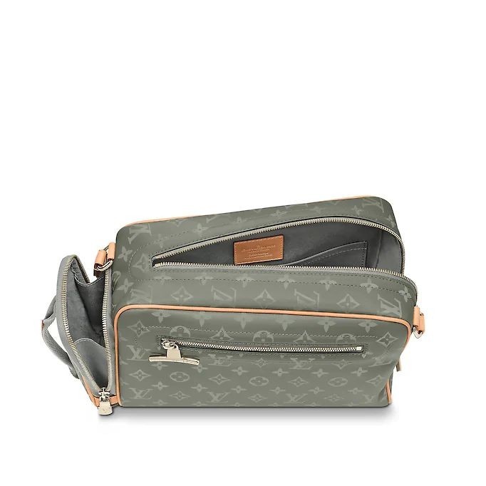 Camera Bag M43884