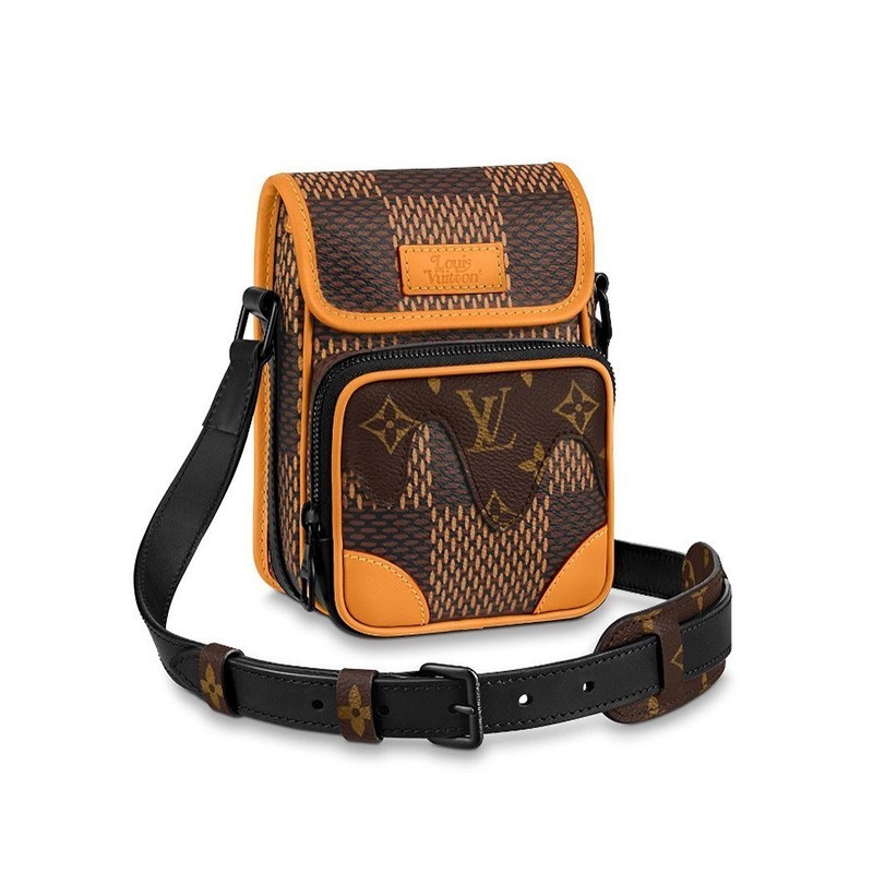 N40357 Nano Amazone Messenger