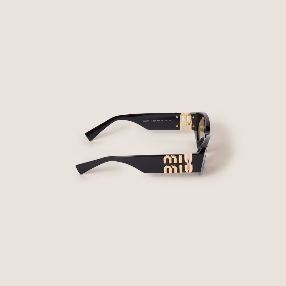 FROM THE RUNWAY Miu Glimpse sunglasses MYR 2,060