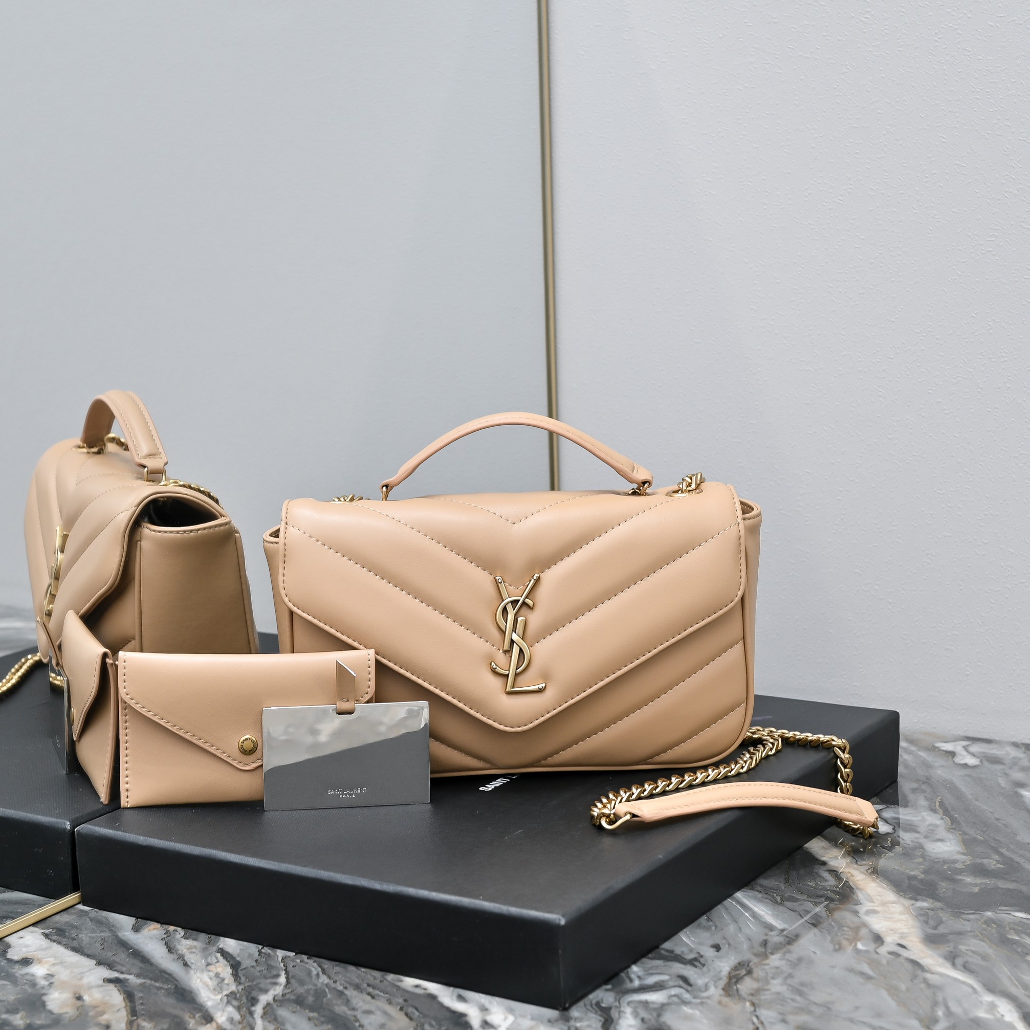 SAINT LAURENT LOULOU in MATELASSÉ Lambskin