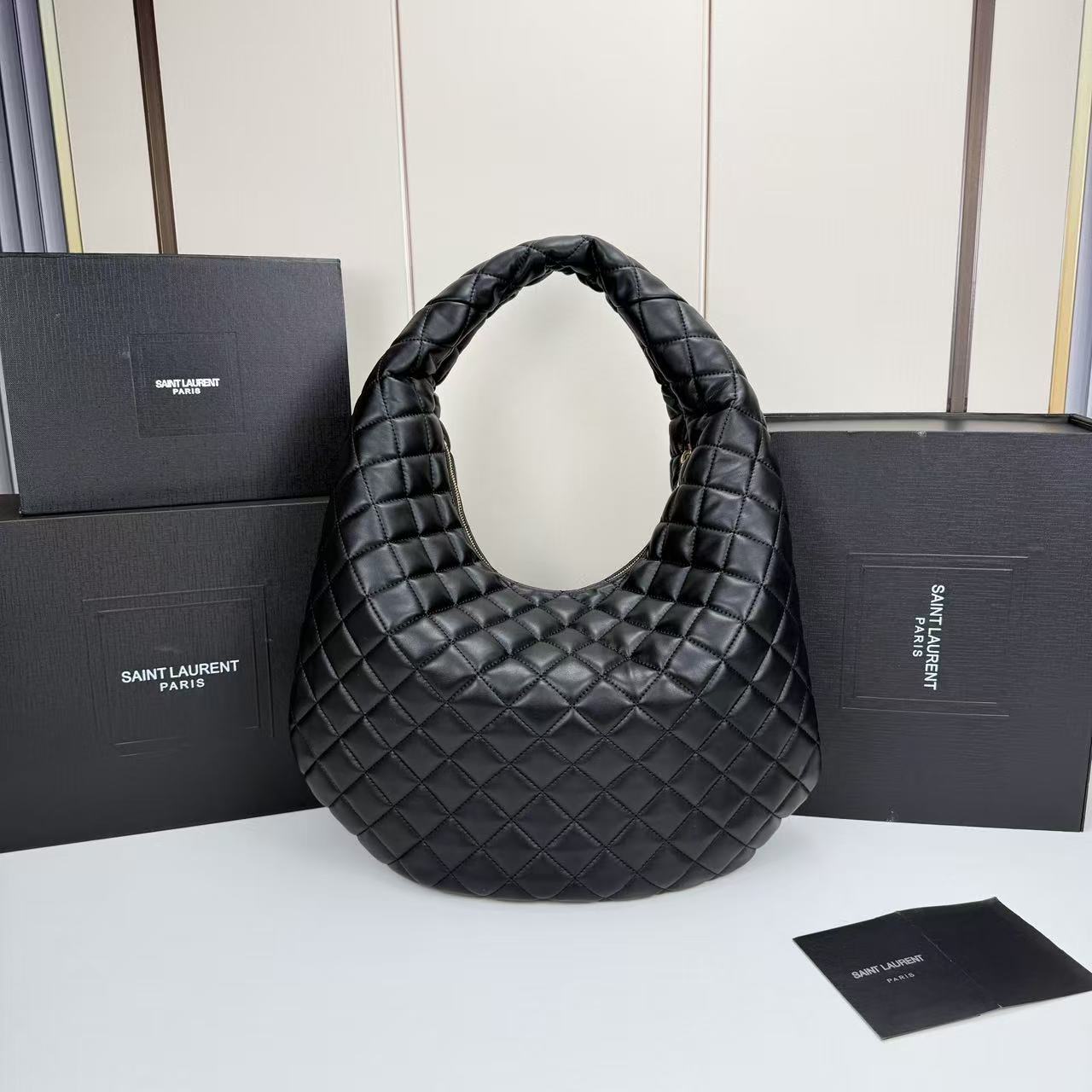 Saint Laurent YSL ICARE hobo in quilted nappa Bag - Black
