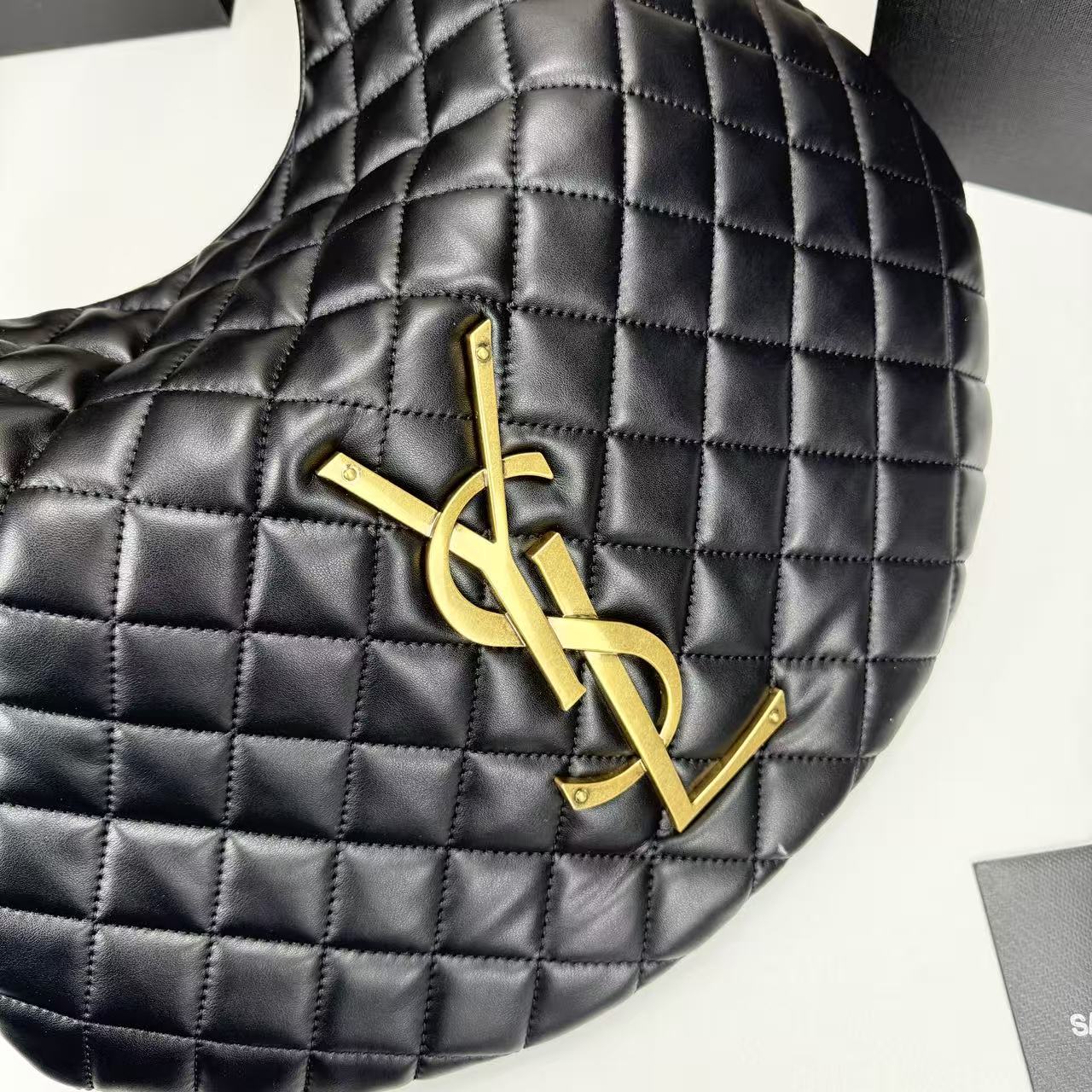 Saint Laurent YSL ICARE hobo in quilted nappa Bag - Black