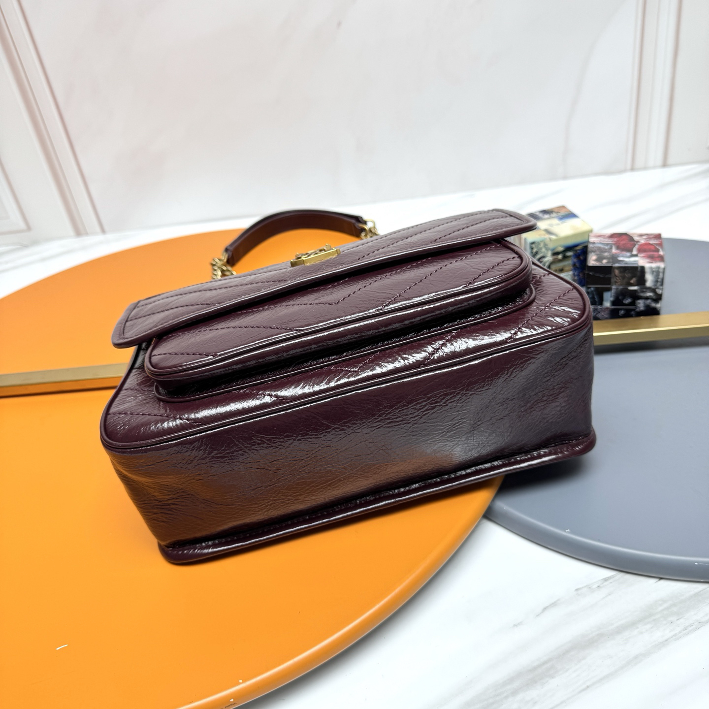 Saint Laurent YSL NIKI MEDIUM IN VINTAGE LEATHER Wine - Bag