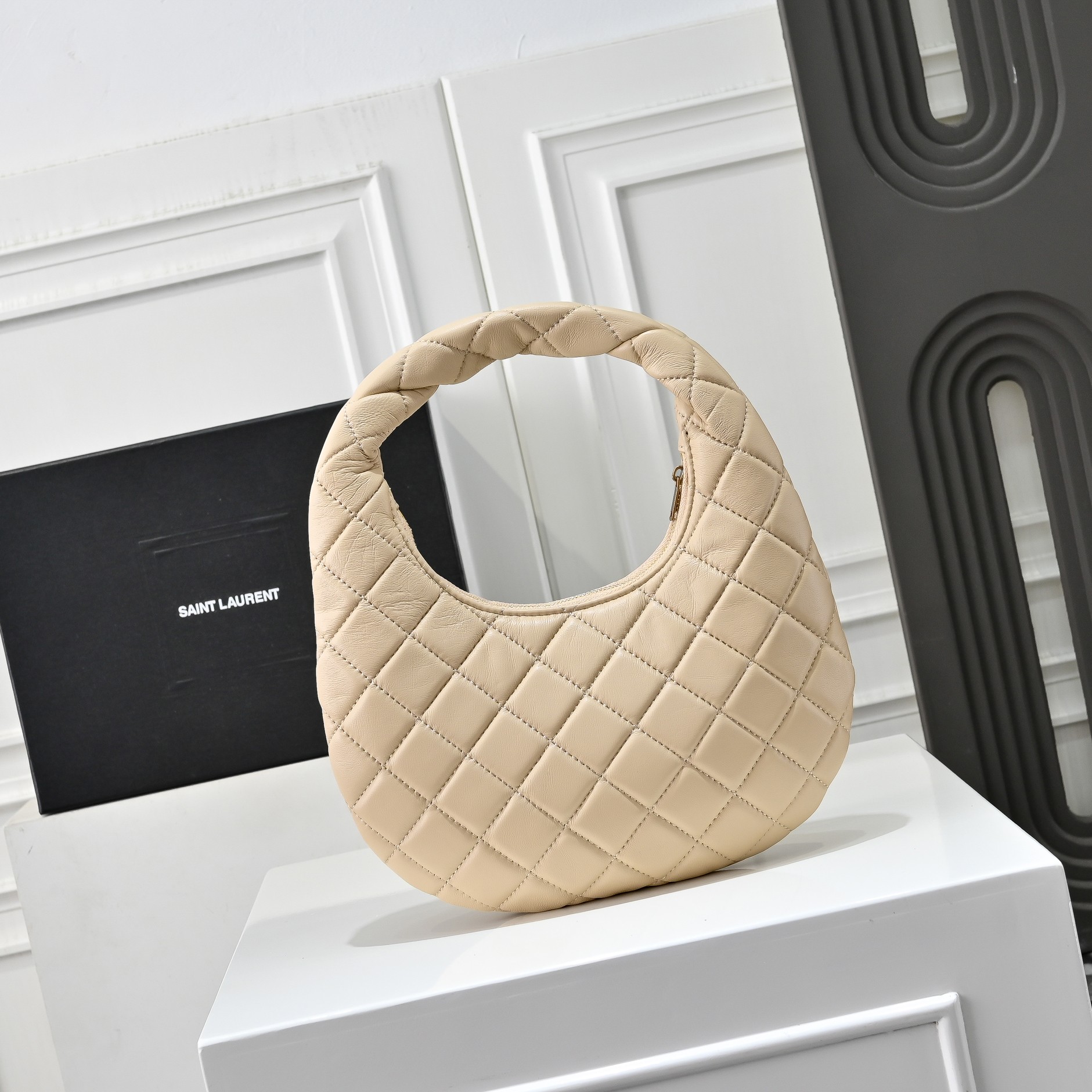 [TOP]Saint Laurent YSL IICARINO in quilted suede Hobo Bag - DARK BEIGE
