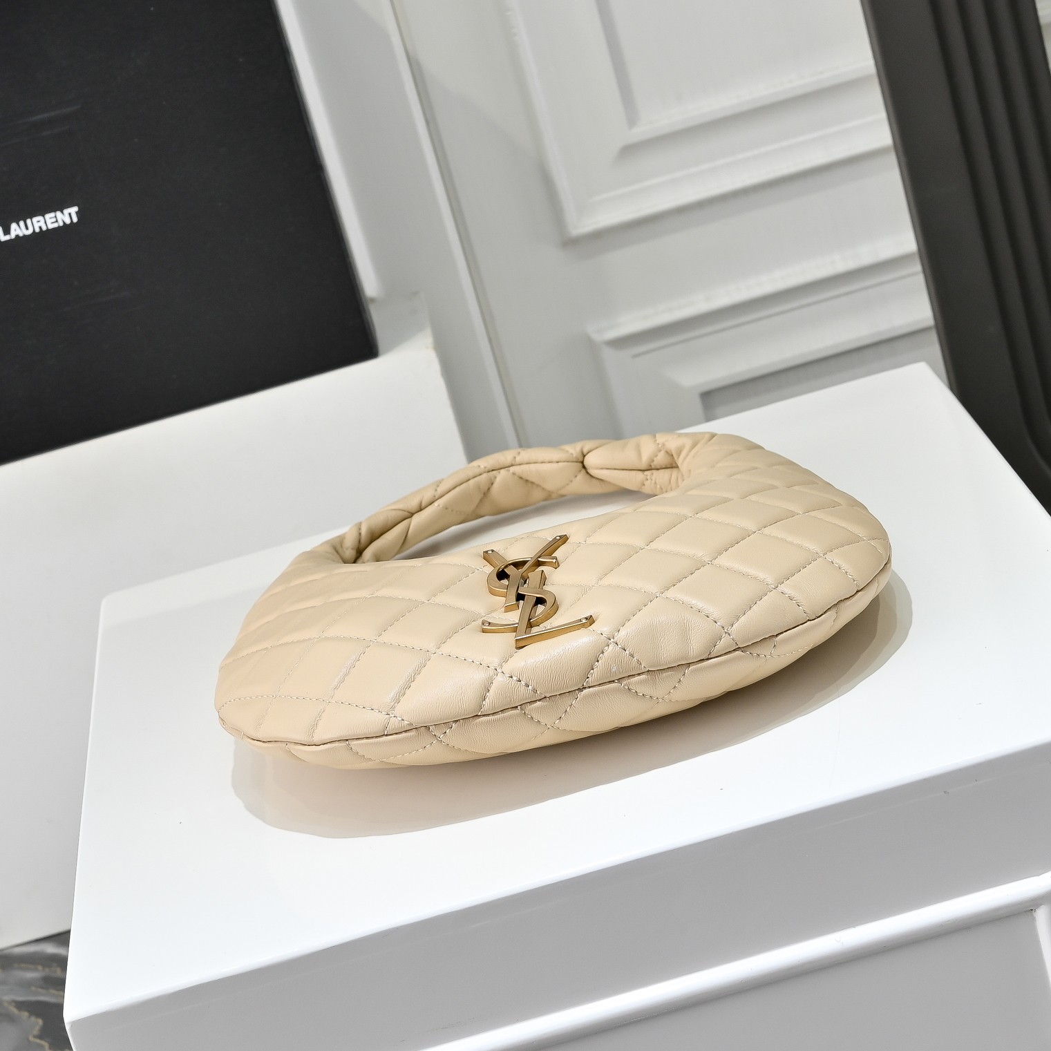 [TOP]Saint Laurent YSL IICARINO in quilted suede Hobo Bag - DARK BEIGE