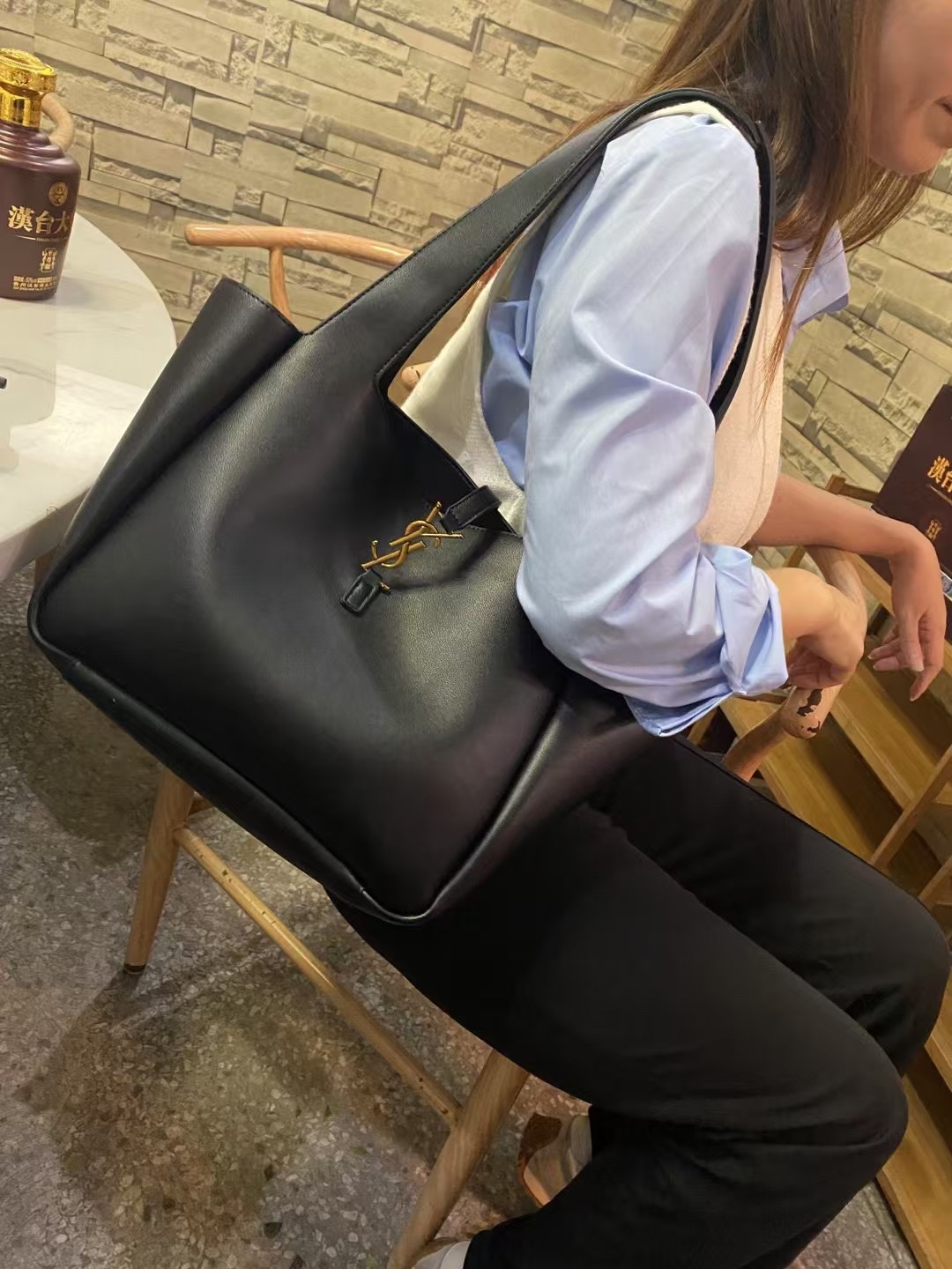 Saint Laurent Hobo Underarm Bag