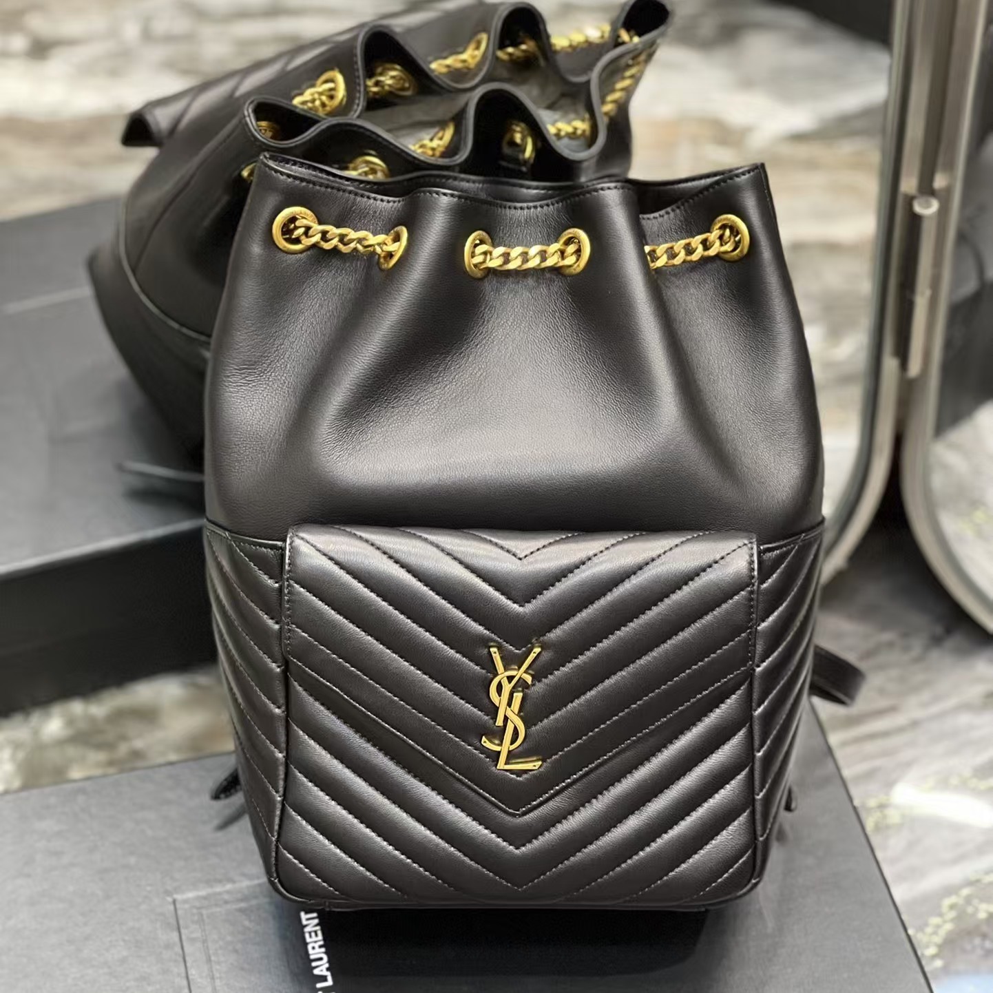 [TOP]Saint Laurent Joe Backpack Matelasse Chevron Leather Black - Bag