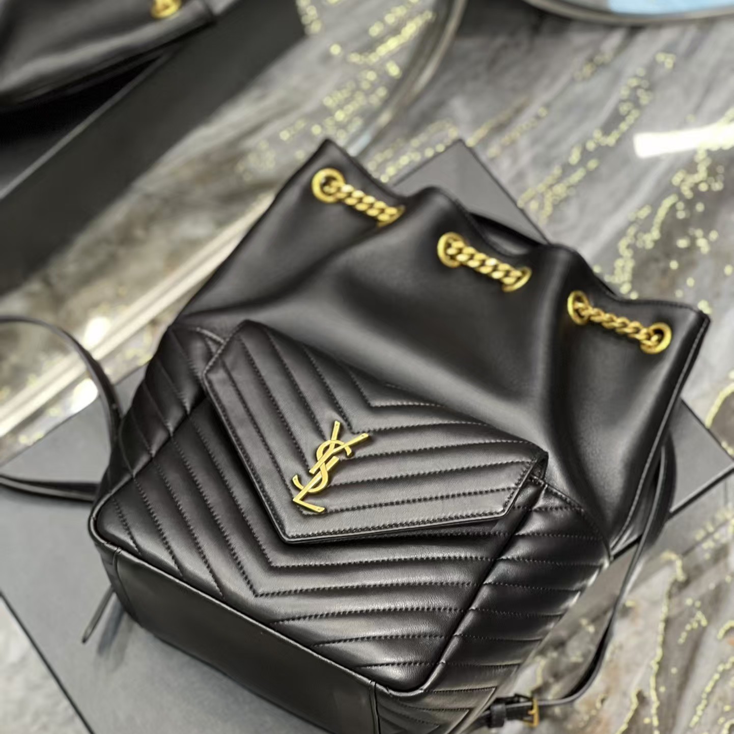 [TOP]Saint Laurent Joe Backpack Matelasse Chevron Leather Black - Bag