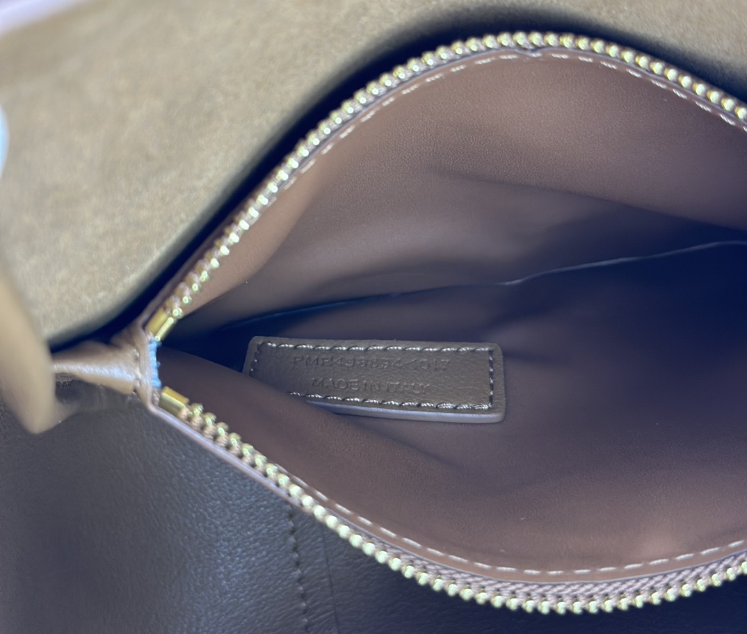 Saint Laurent LE 5 À 7 small bag in soft python Brown - Bag
