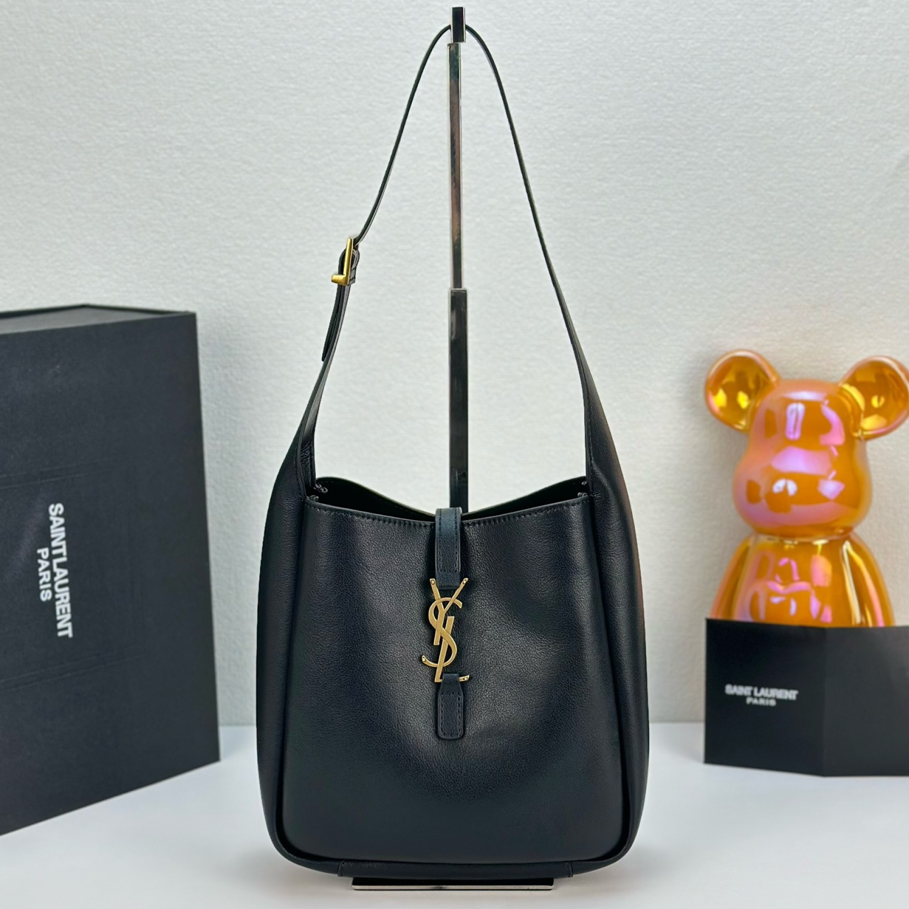 Saint Laurent LE 5 À 7 small bag in soft python Black - Bag