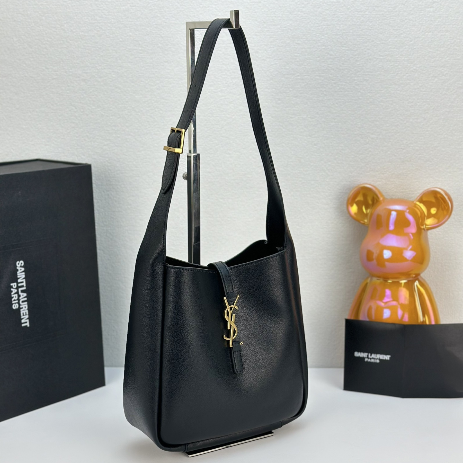 Saint Laurent LE 5 À 7 small bag in soft python Black - Bag