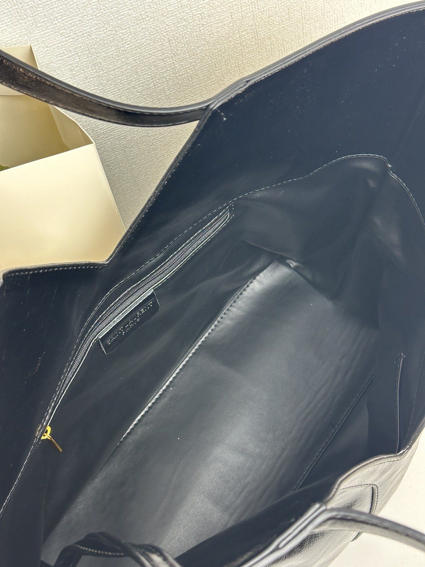 Saint Laurent Oversized Tote Bag - Black Bag