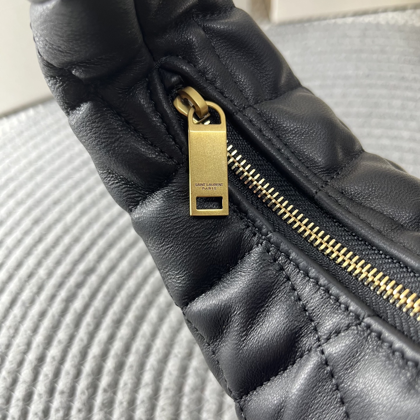 Saint Laurent YSL ICARINO in quilted nappa Hobo Bag - Black