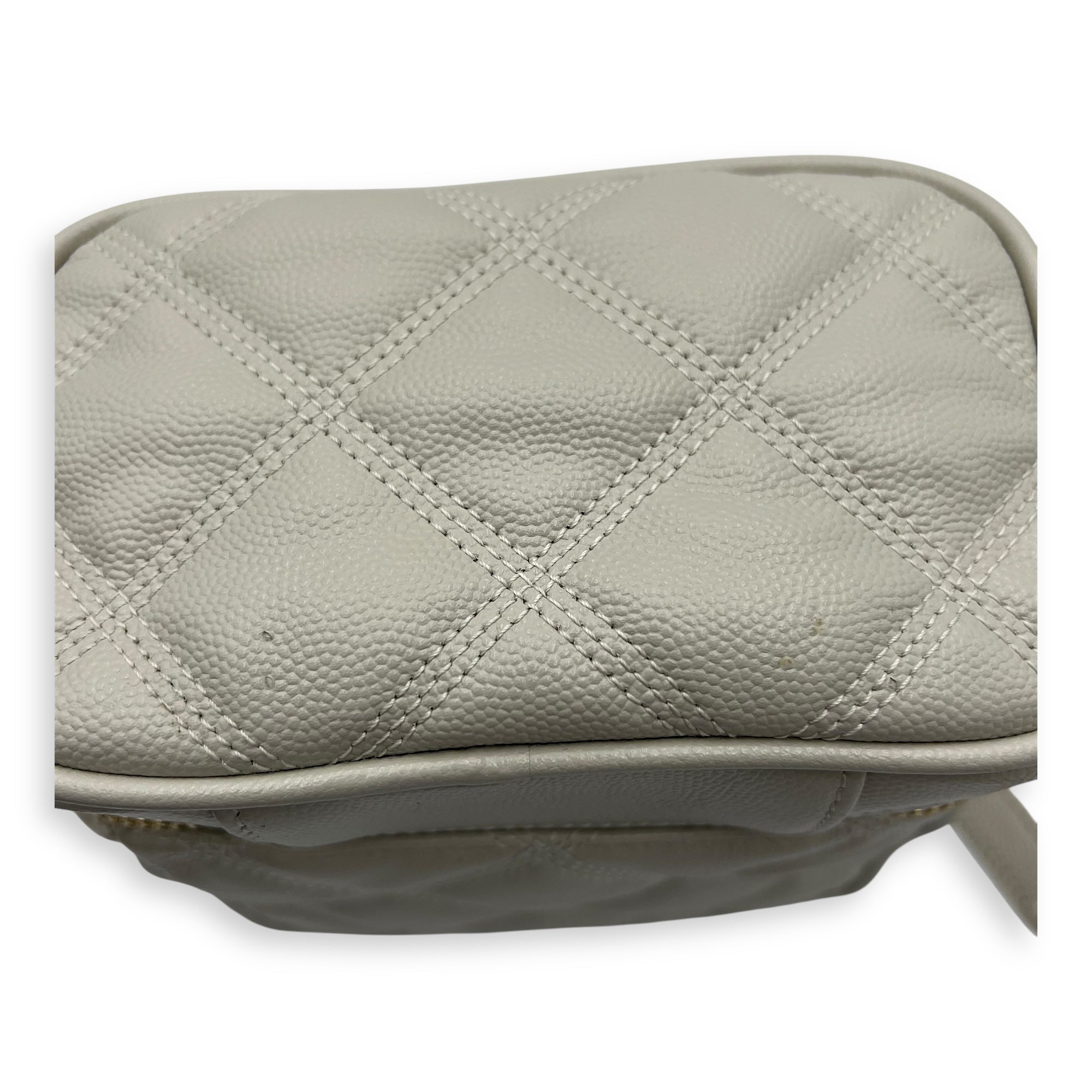 Quilted 80's Vanity Bag White in Calfskin, Gold hardware