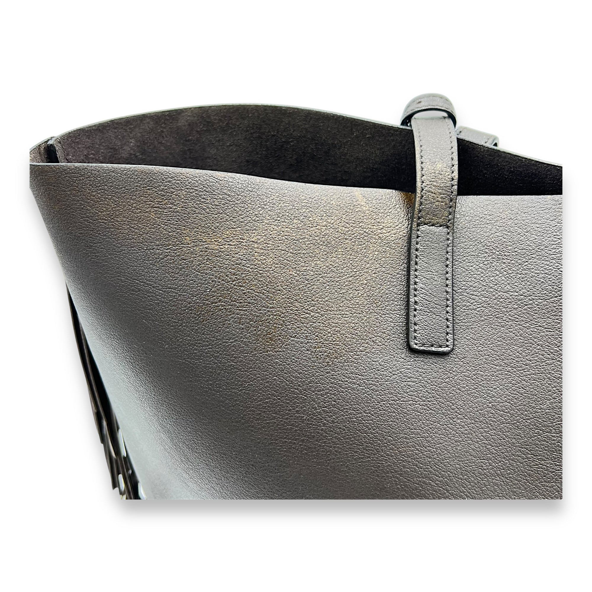 East West Shopping Fringe Tote Bag Grey in Calfskin, Silver hardware
