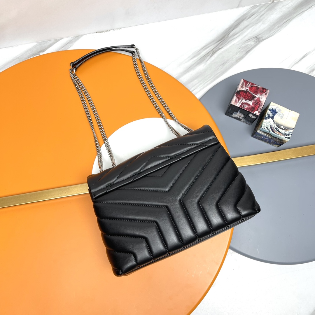 [TOP] SAINT LAURENT Loulou Small Quilted Leather Black Sliver Hardware Shoulder Bag