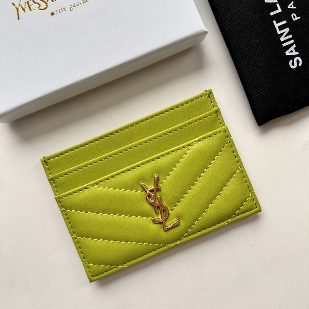 Saint Laurent CASSANDRE MATELASSÉ card case in lambskin -Green Wallet