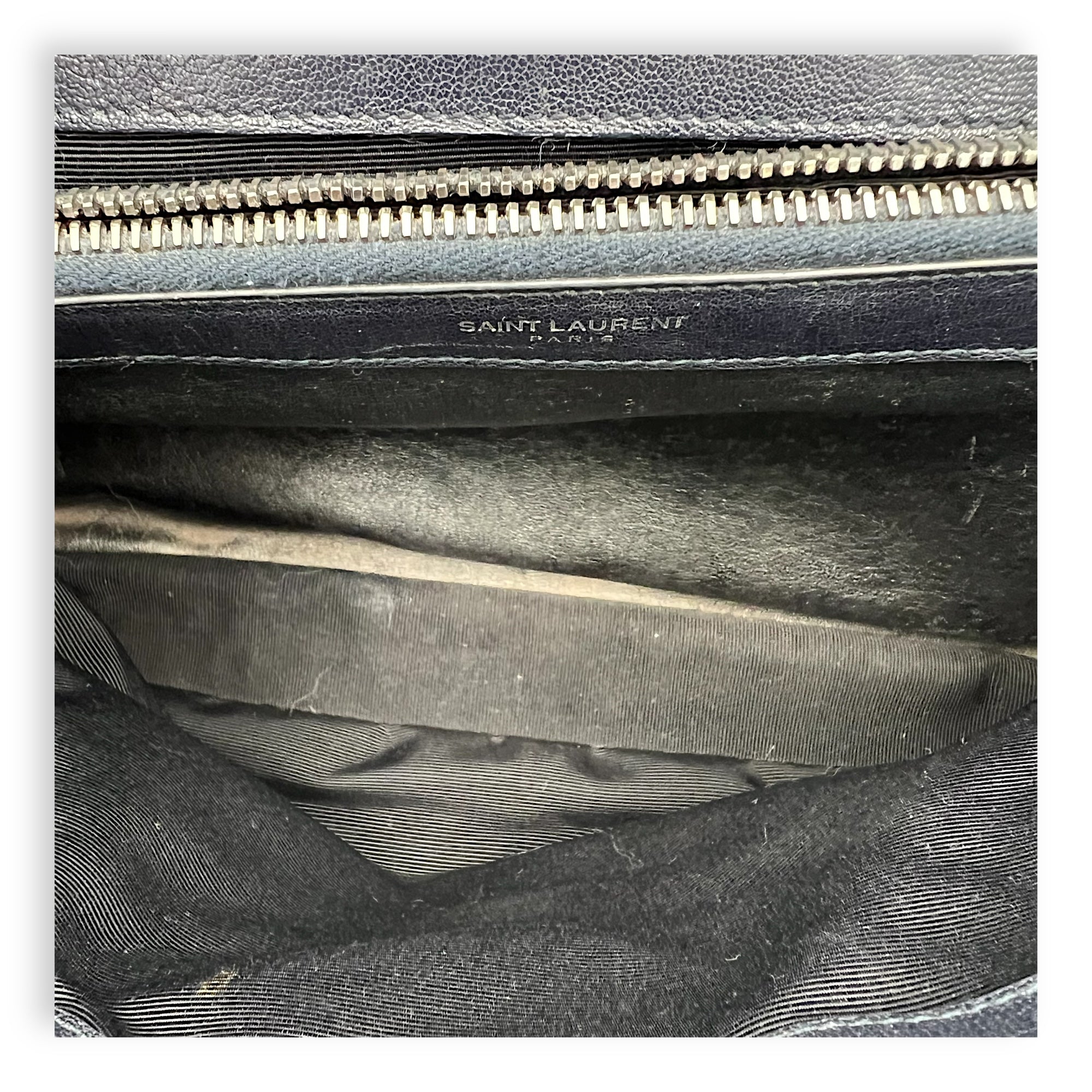 College Large Grey Shoulder Bag in Calfskin, Silver hardware