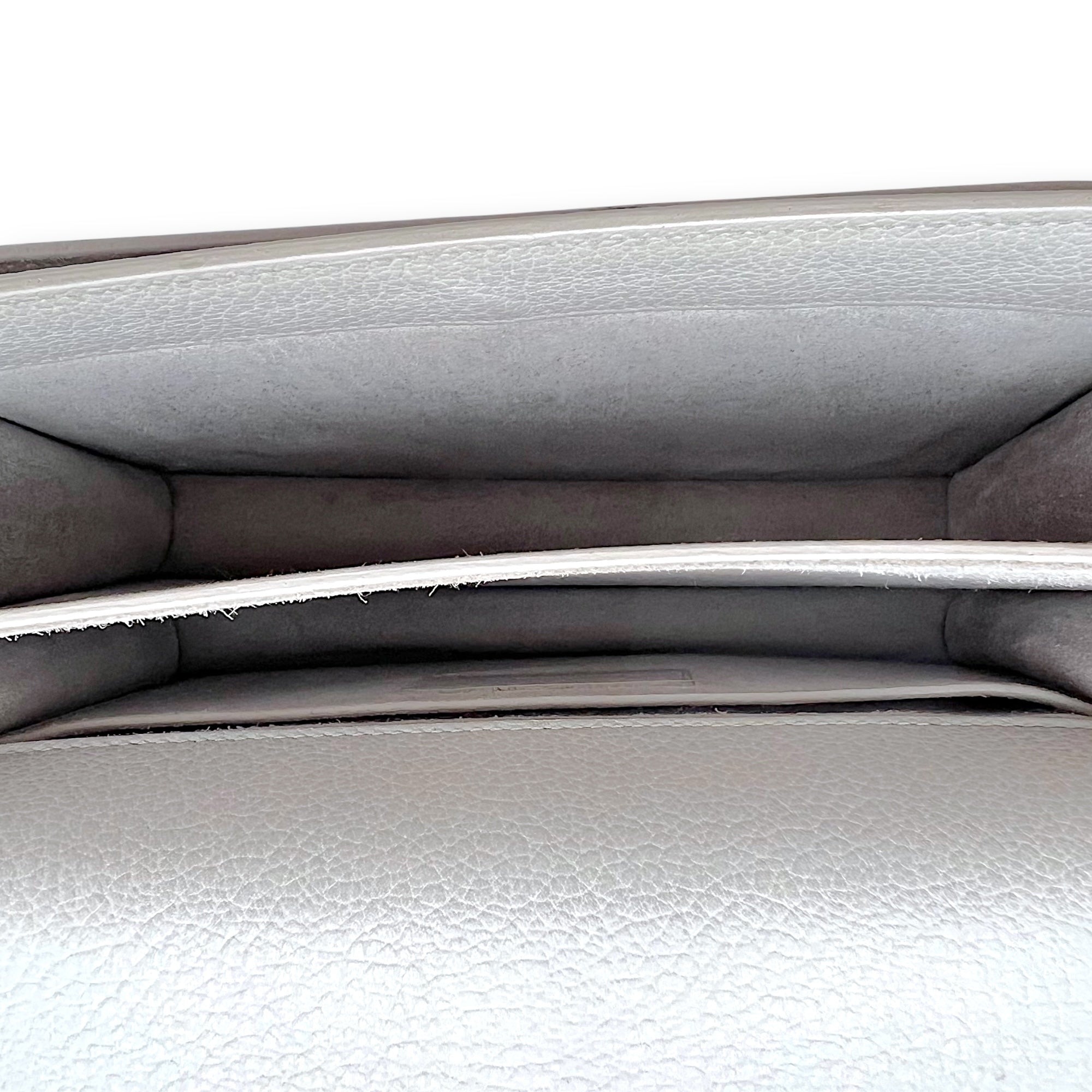Sunset Medium Grey Shoulder Bag in Calfskin, Silver hardware