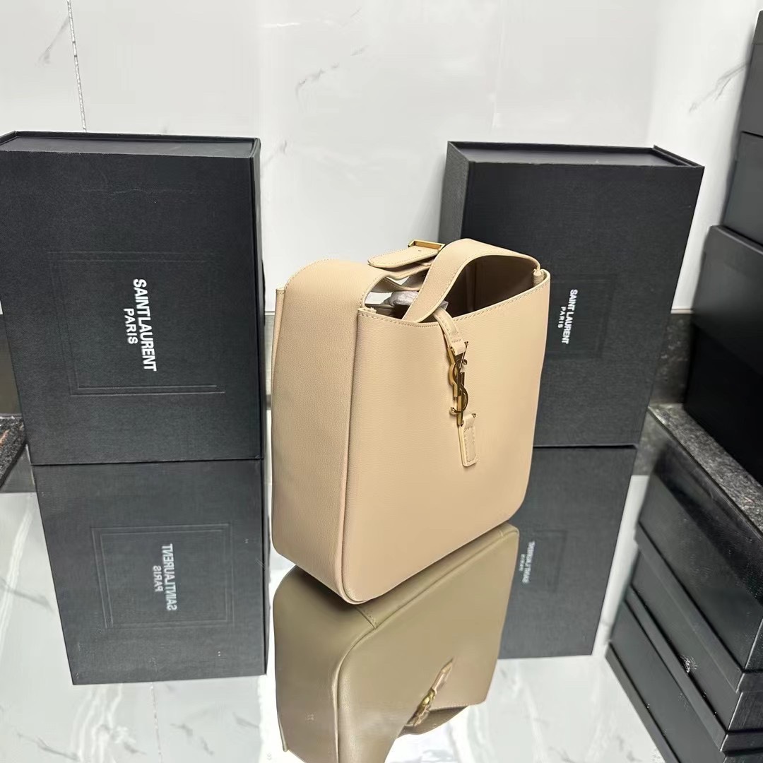 SAINT LAURENT Supple Small leather shoulder bag-Beige - Bag