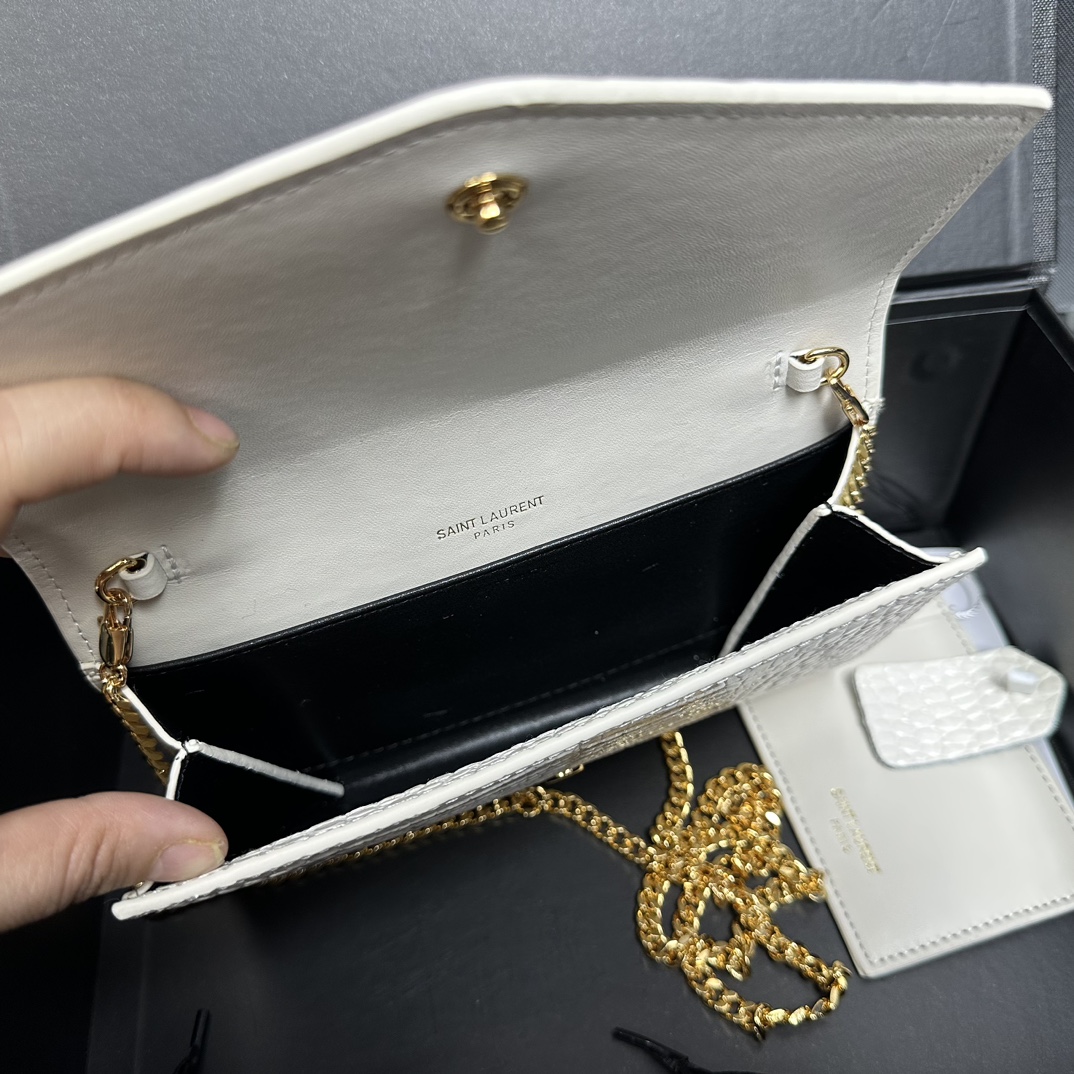 SAINT LAURENT Grain De Poudre Monogram Uptown Chain Wallet White-Gold hardware - Bag