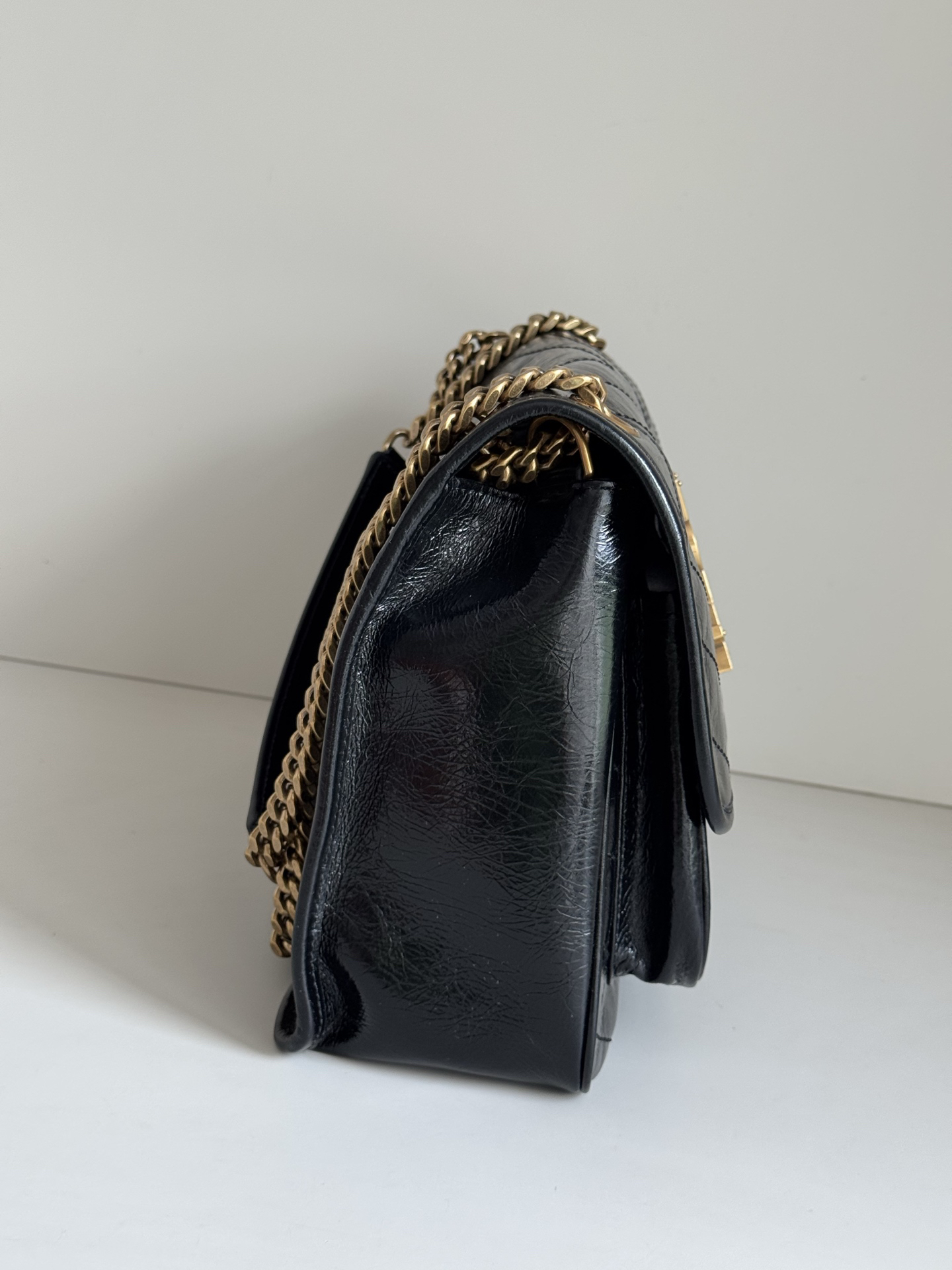 Saint Laurent YSL NIKI MEDIUM IN VINTAGE LEATHER Black - Bag