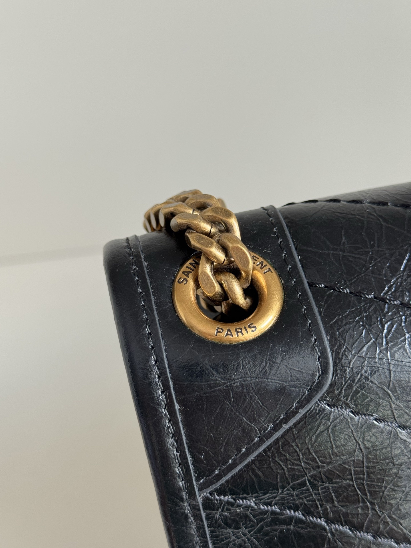 Saint Laurent YSL NIKI MEDIUM IN VINTAGE LEATHER Black - Bag