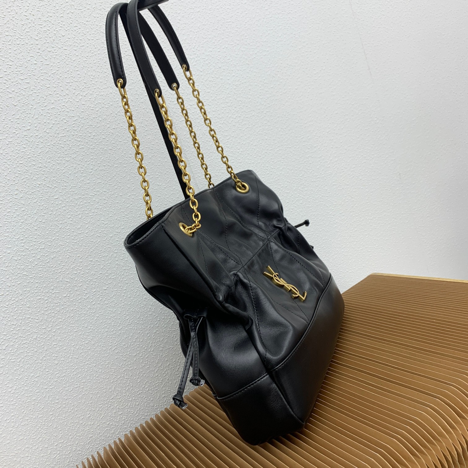 Saint Laurent JAMIE 4.3 Medium Pochon Calfskin chain bag
