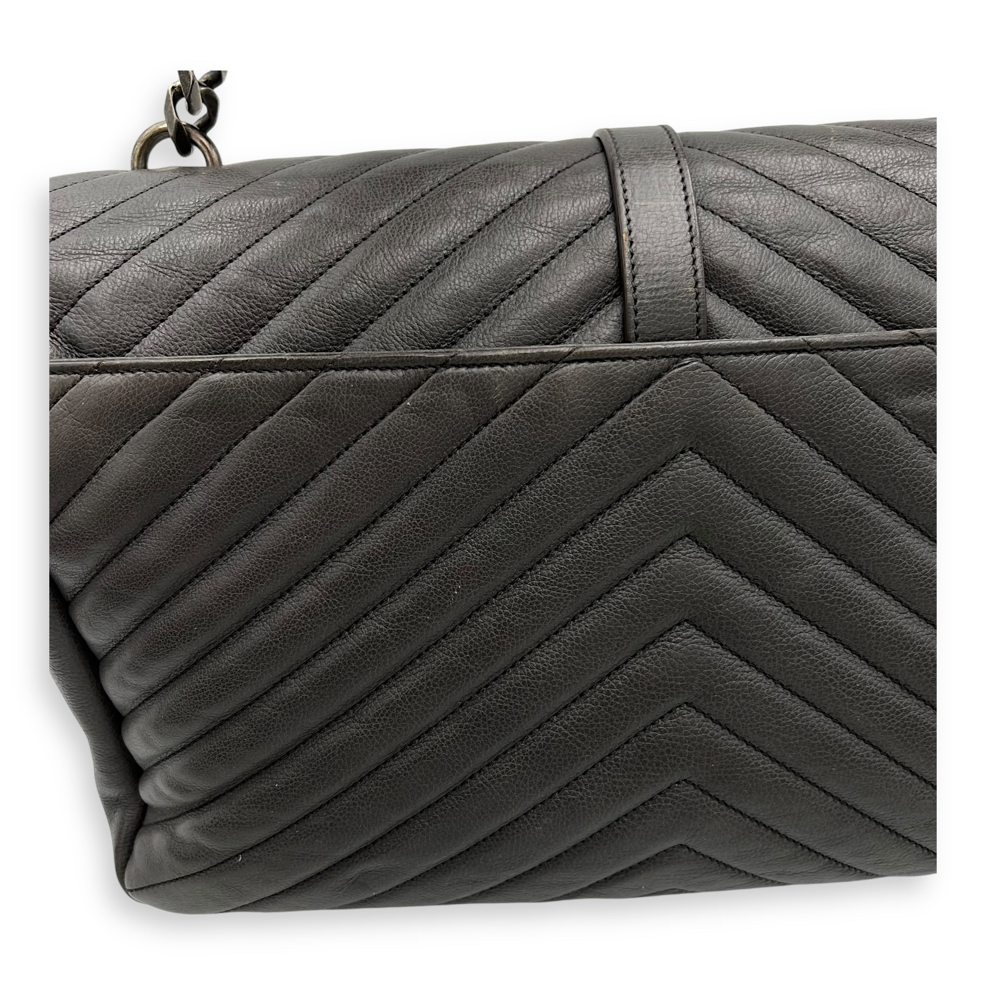 College Large Top handle bag in Calfskin, Ruthenium Hardware