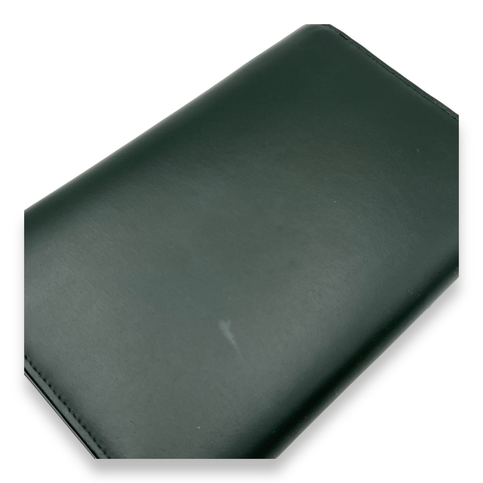 Logo Wallet On Chain Green in Calfskin, Gold hardware