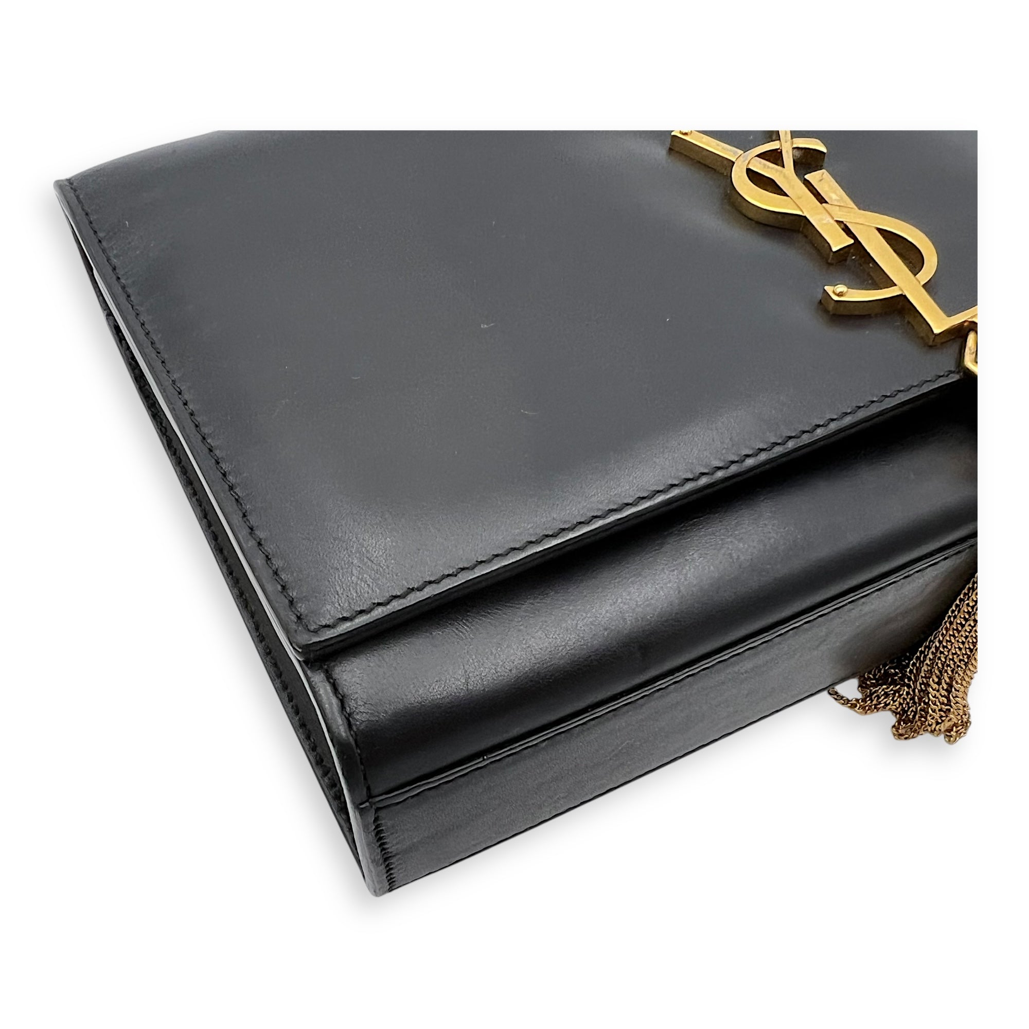 Kate Medium Black Shoulder Bag in Calfskin, Gold hardware