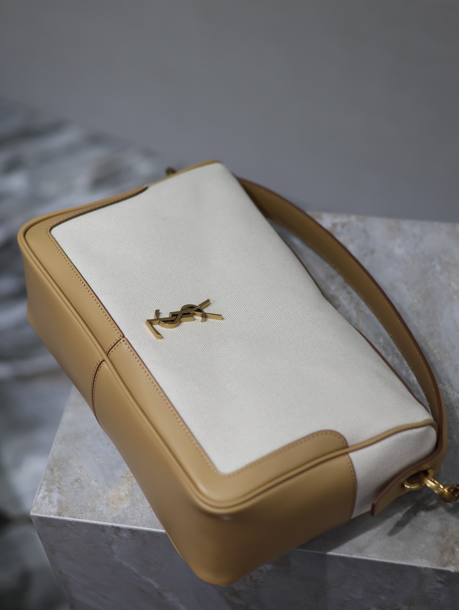 Saint Laurent Camera Supple Bag-White Bag