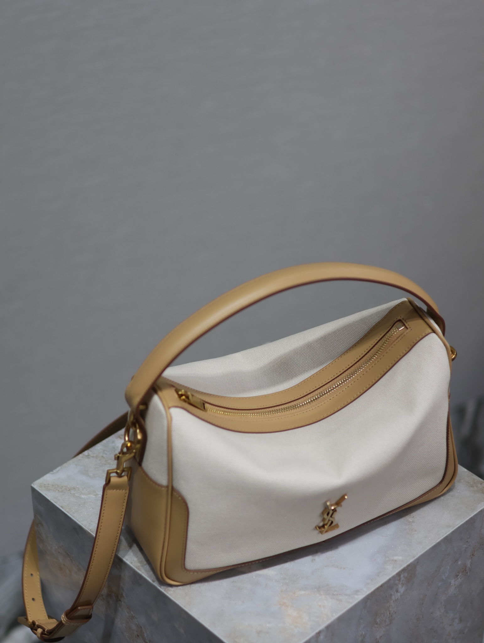 Saint Laurent Camera Supple Bag-White Bag