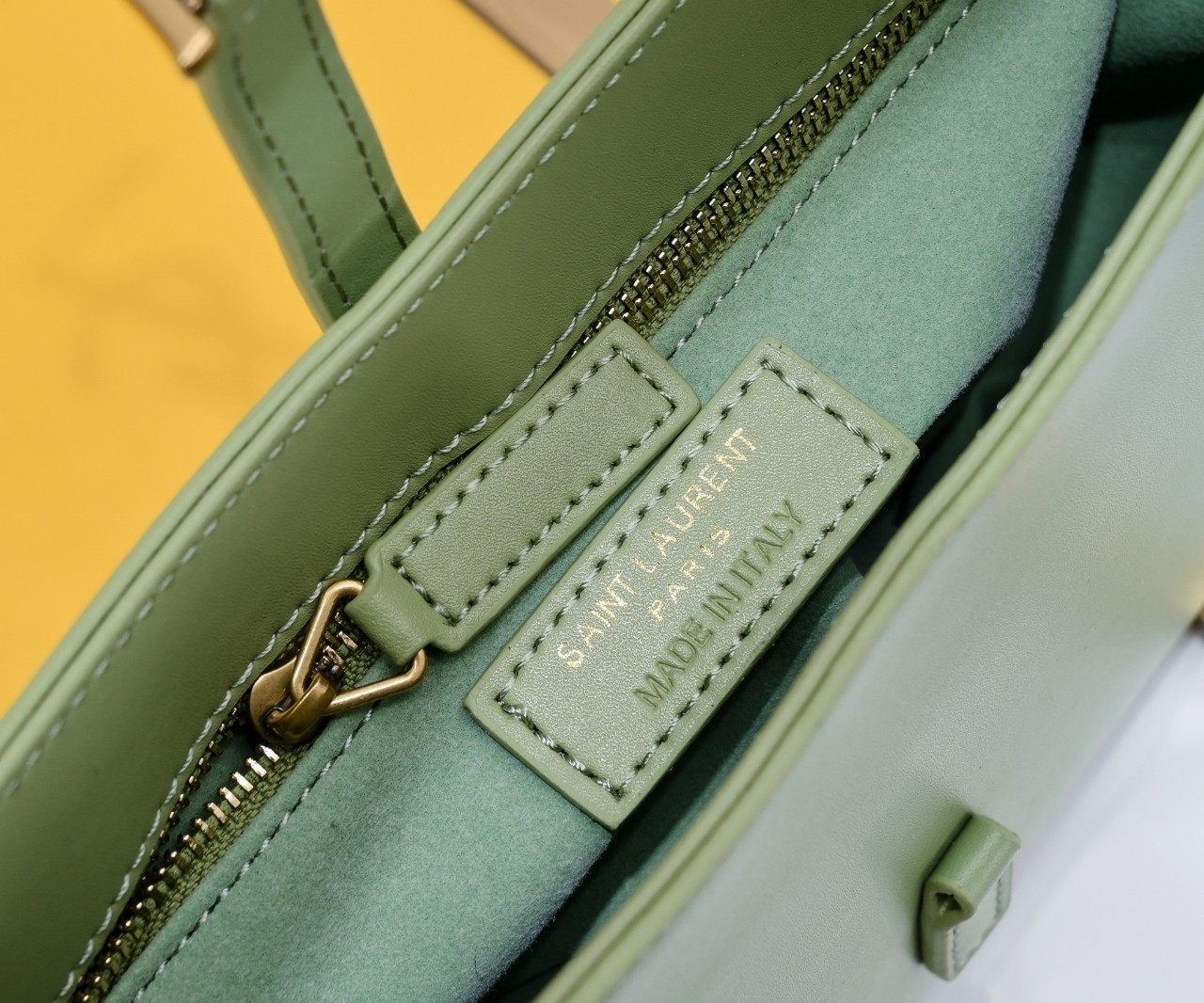 SAINT LAURENT YSL Le 5 à 7 Hobo Bag Leather-Green - Bag