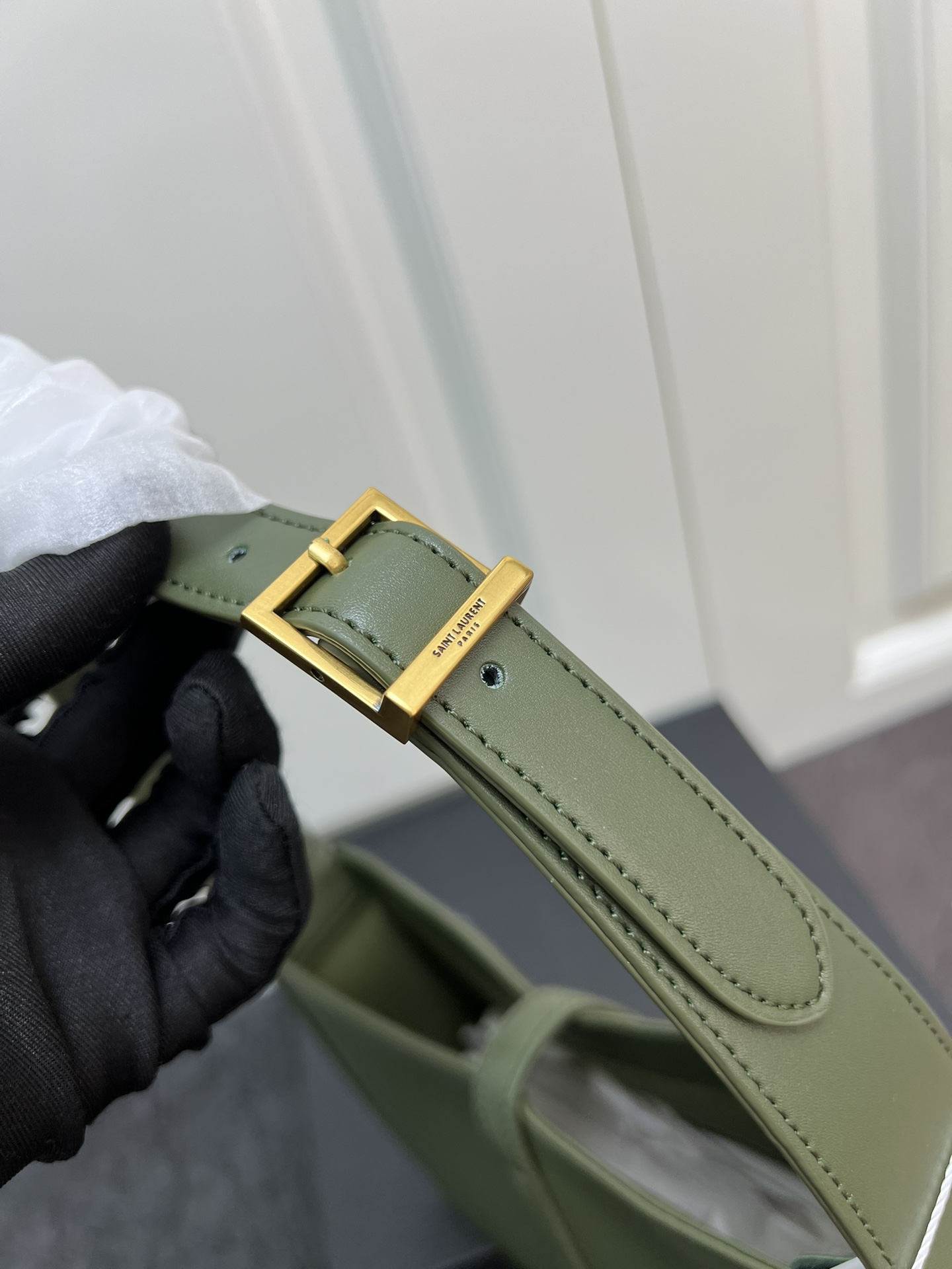 Saint Laurent YSL Le 5 à 7 hobo bag - Green Bag