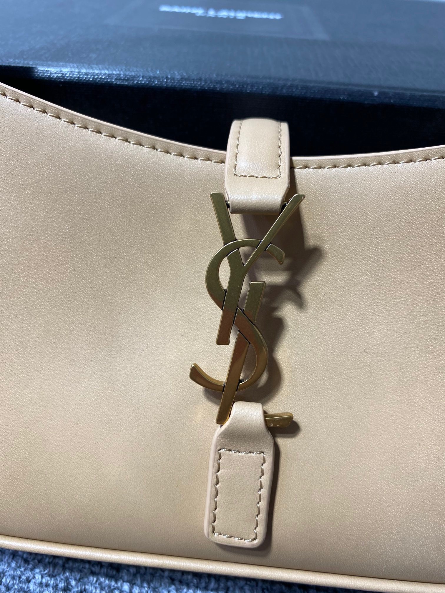 SAINT LAURENT YSL Croc-Embossed Le 5 à 7 Hobo Bag