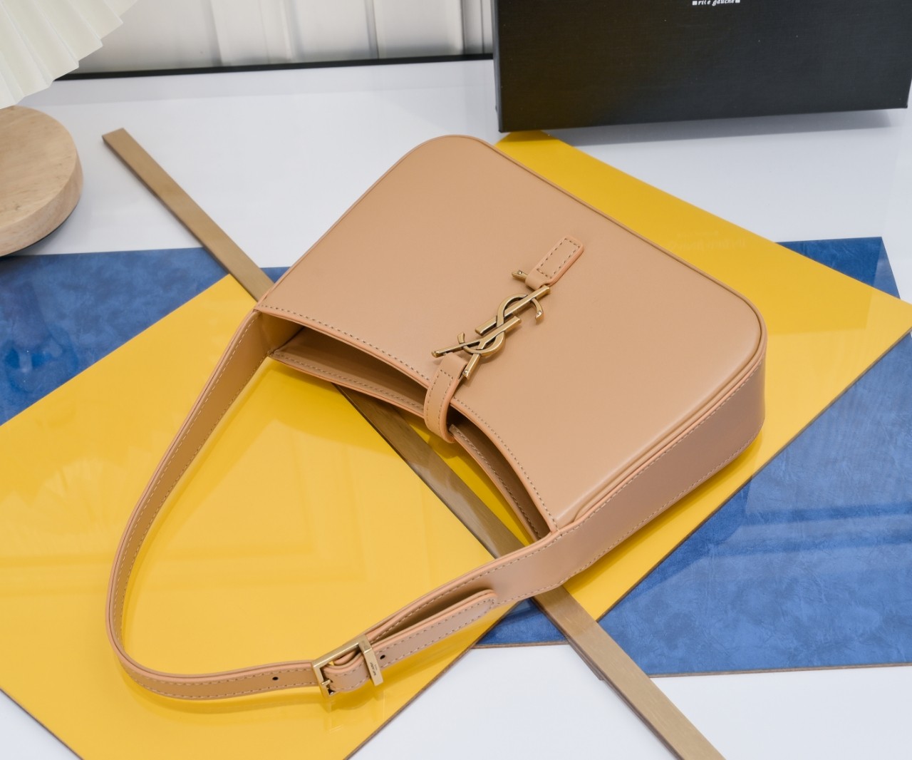 SAINT LAURENT YSL Le 5 à 7 Hobo Bag Leather-Beige - Bag