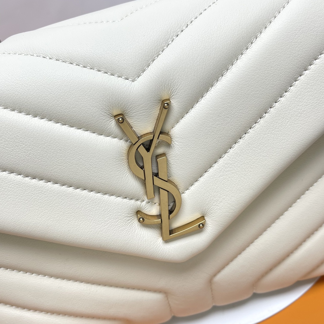 [TOP] SAINT LAURENT Loulou Small Quilted Leather White Shoulder Bag