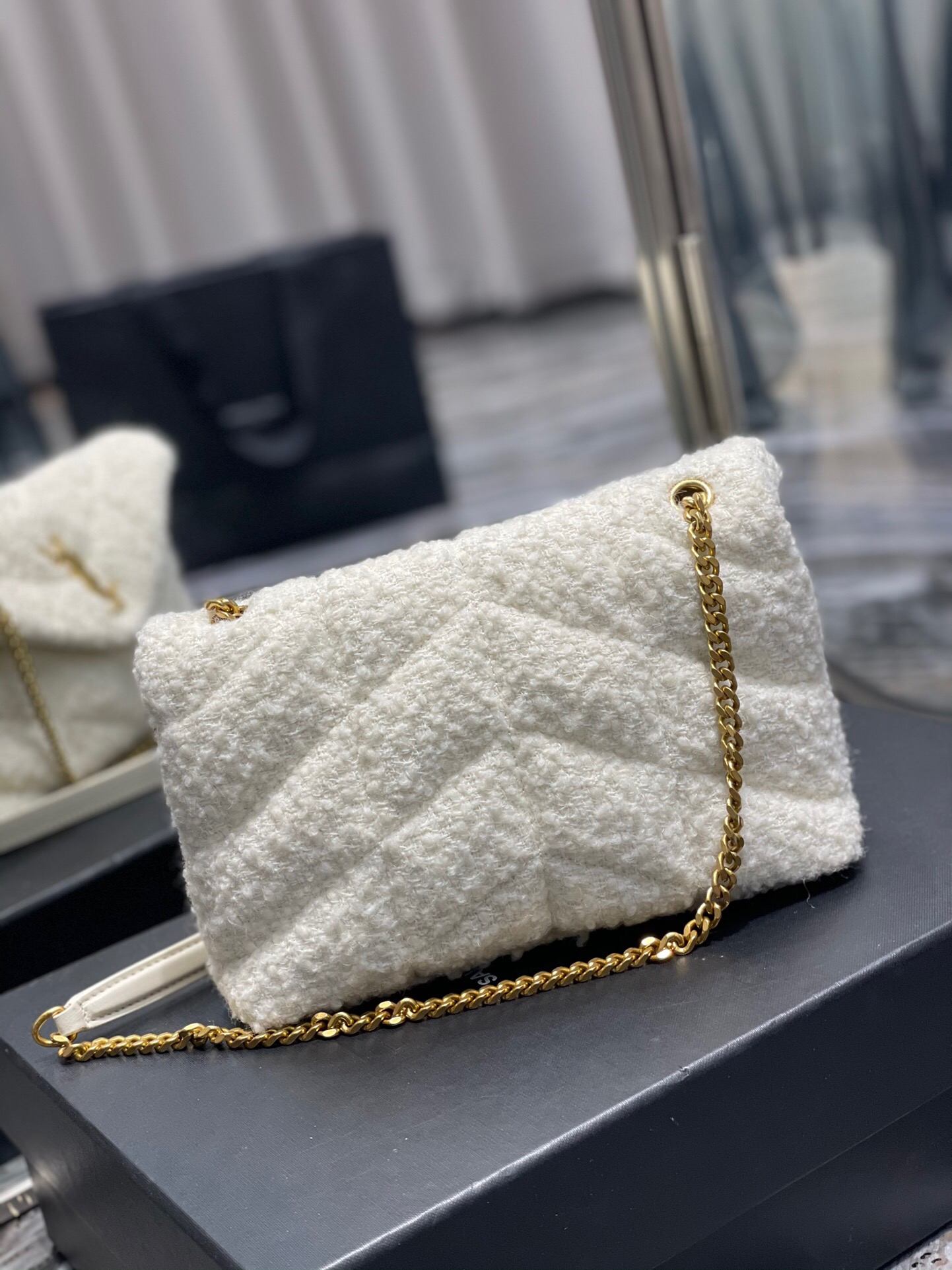 SAINT LAURENT Loulou Puffer small shoulder bag white - Bag