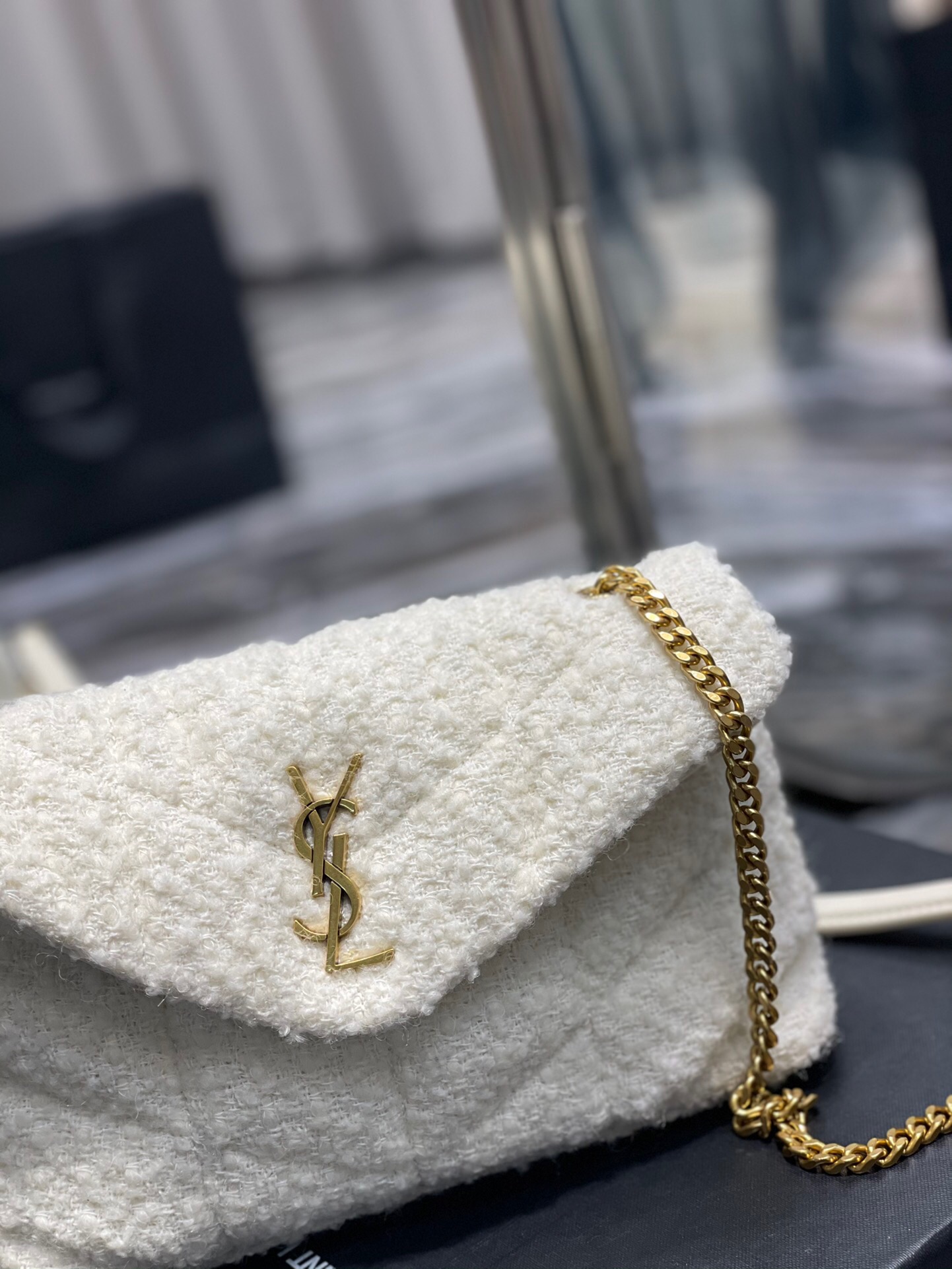 SAINT LAURENT Loulou Puffer small shoulder bag white - Bag
