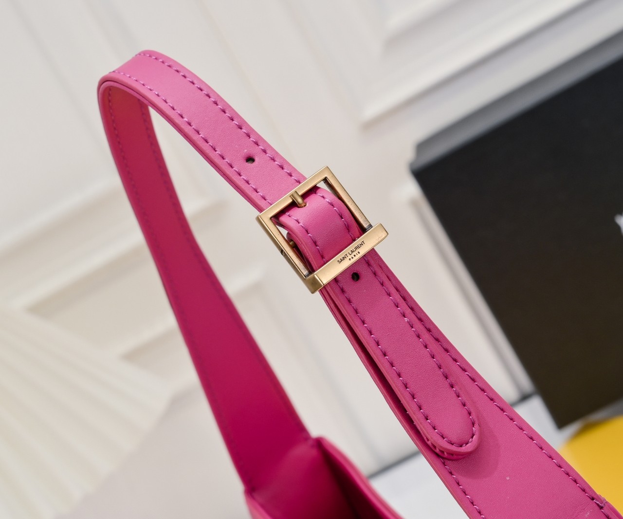 SAINT LAURENT YSL Le 5 à 7 Hobo Bag Leather-Pink Bag