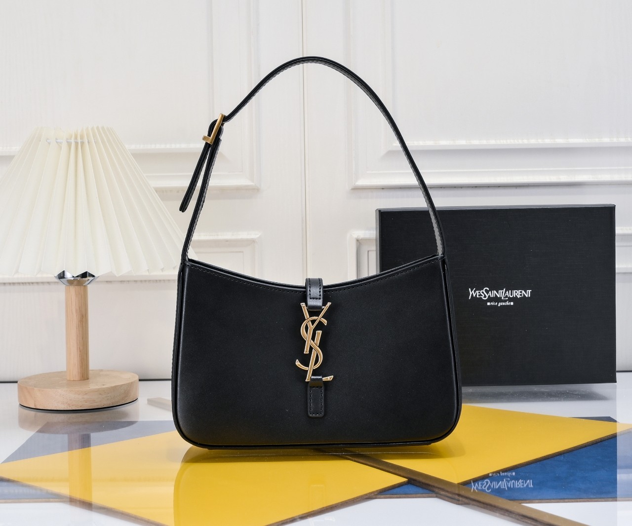 SAINT LAURENT YSL Le 5 à 7 Hobo Bag Leather-Black - Bag