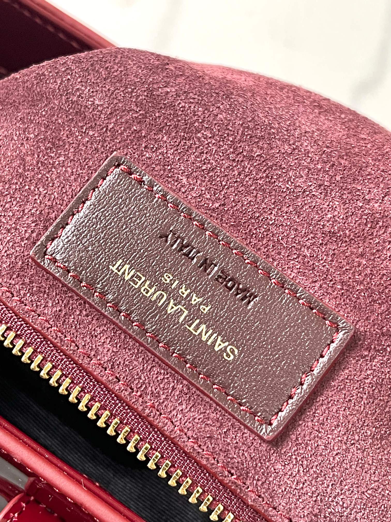 Saint Laurent YSL Le 5 à 7 hobo bag - Wine Bag