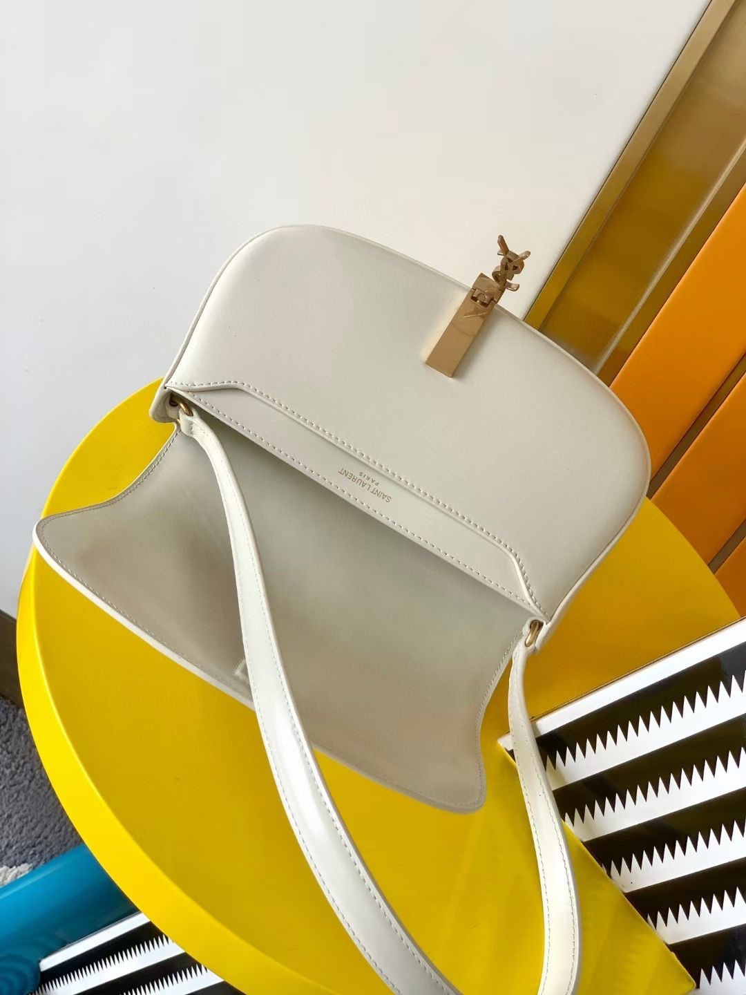 Saint Laurent Voltaire mini leather shoulder bag-White - Bag