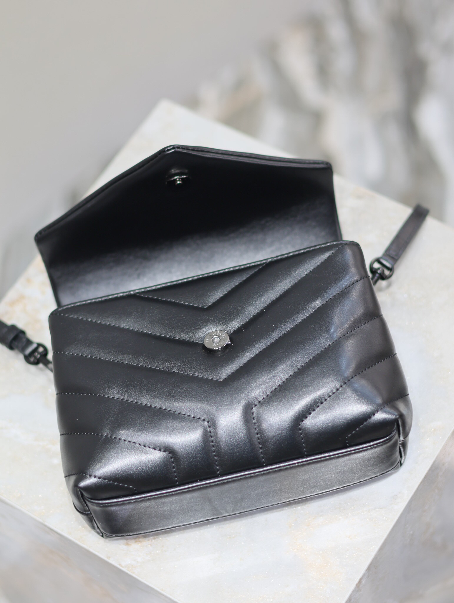 [TOP]SAINT LAURENT Loulou Quilted Leather Shoulder Bag Black - Bag