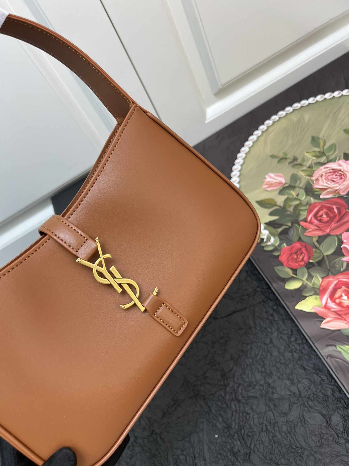 Saint Laurent YSL Le 5 à 7 hobo bag - toffee Bag