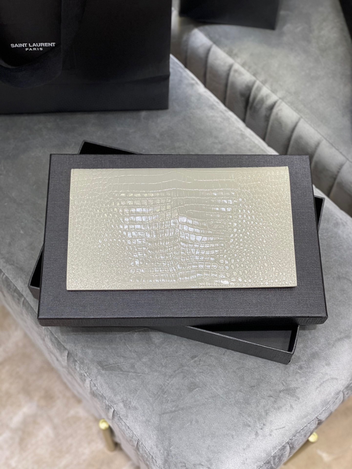 SAINT LAURENT Uptown POUCH IN CROCODILE-EMBOSSED SHINY LEATHER WHITE-GOLD HARDWARE - Bag