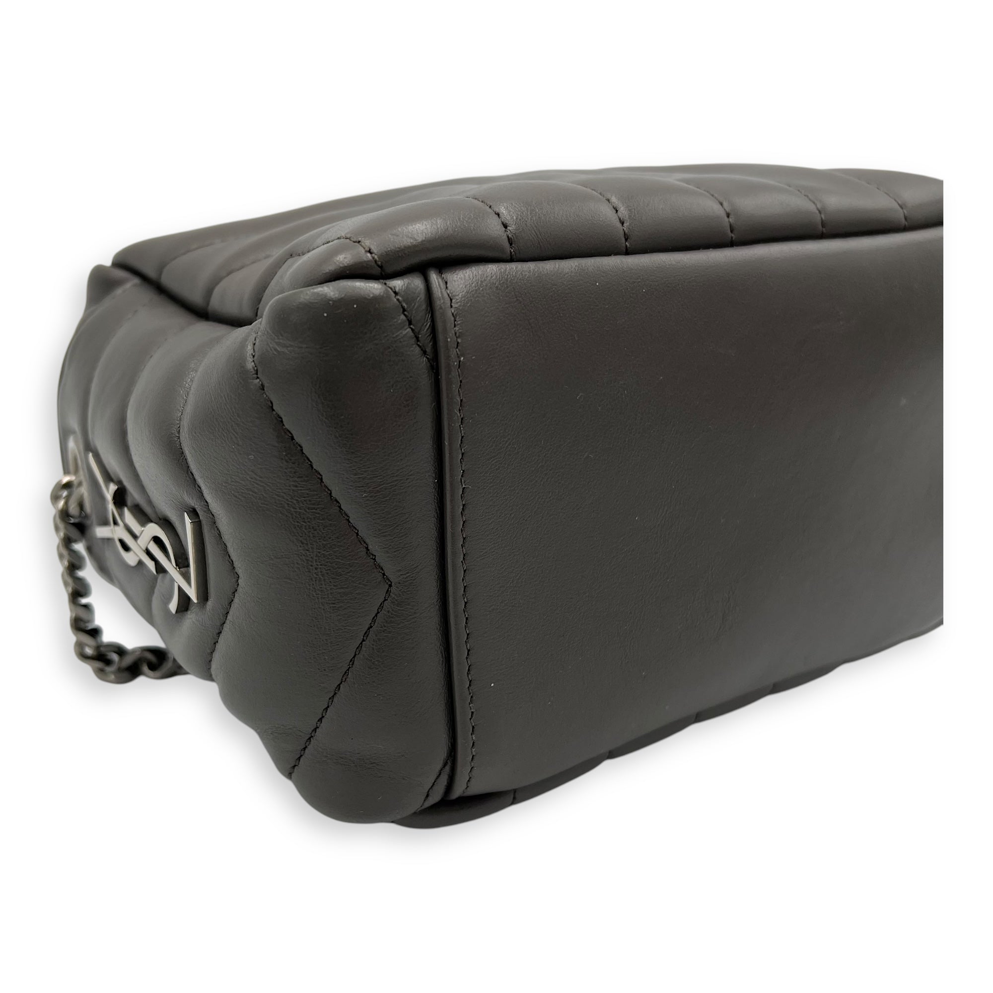Bowler Grey Shoulder Bag in Calfskin, Silver hardware