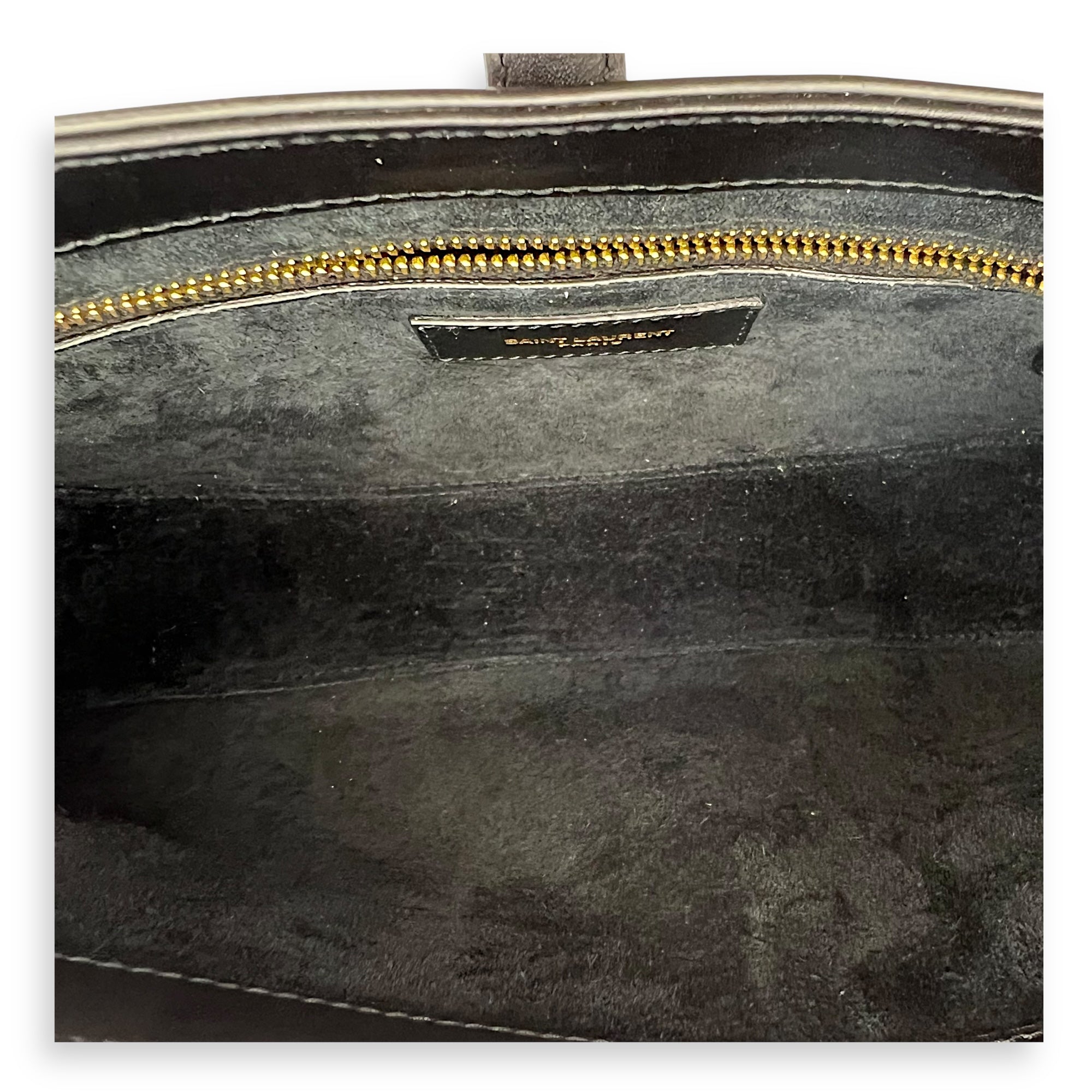 Le 5 A 7 Shoulder Bag Black in Calfskin, Gold hardware